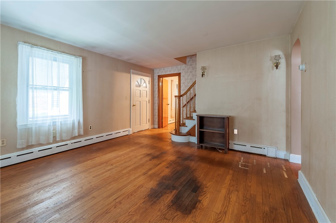 317 Abbot Run Valley Road Cumberland, RI 02864 - Photo 6 of 30 Gallery Image 6