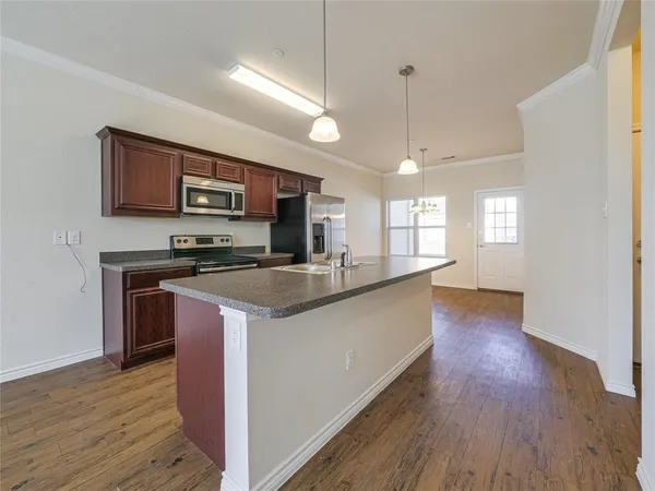 $1,695 | 5421 Dolores Place, Denton, TX 76208