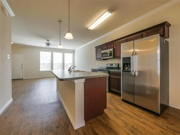 $1,695 | 5421 Dolores Place, Denton, TX 76208