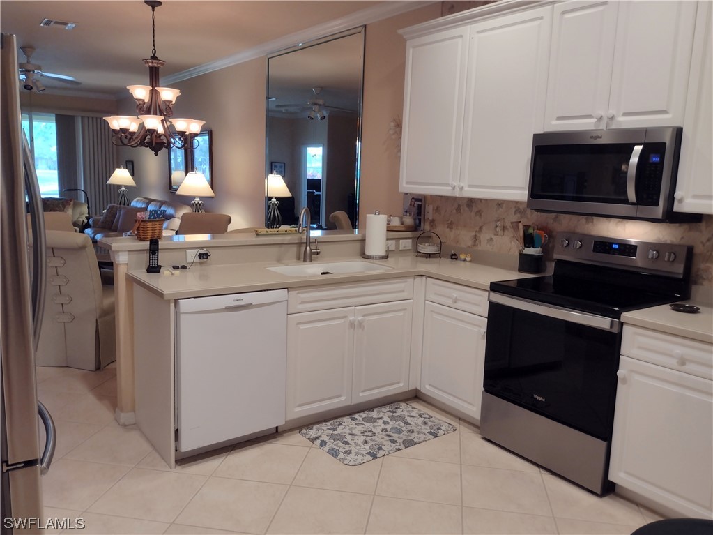 4804 Fairloop Run Lehigh Acres, FL 33973 - Photo 9 of 39 Gallery Image 9