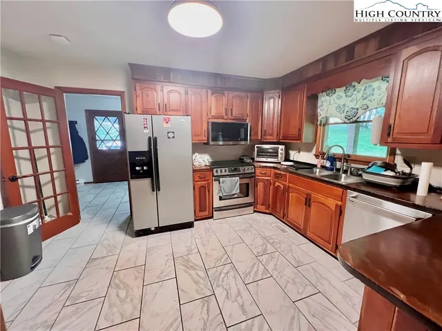 $459,000 | 360 Witherspoon Heights, Jefferson, NC 28640