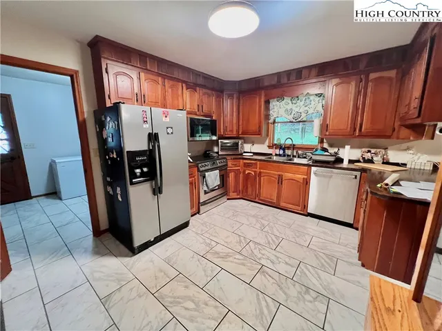 $459,000 | 360 Witherspoon Heights, Jefferson, NC 28640