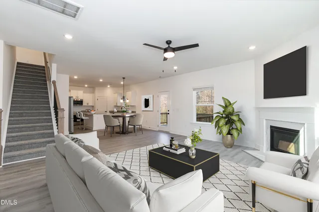 $355,900 | 336 New Twin Br Court, Smithfield, NC 27577