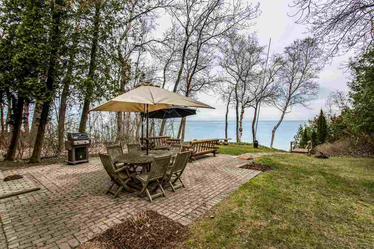 5804 Lakeshore Road Palms, MI 48465 - Photo 3 of 39