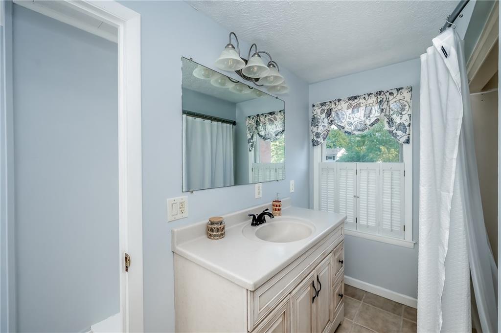 1375 Locust Street Indiana, PA 15701 - Photo 21 of 32