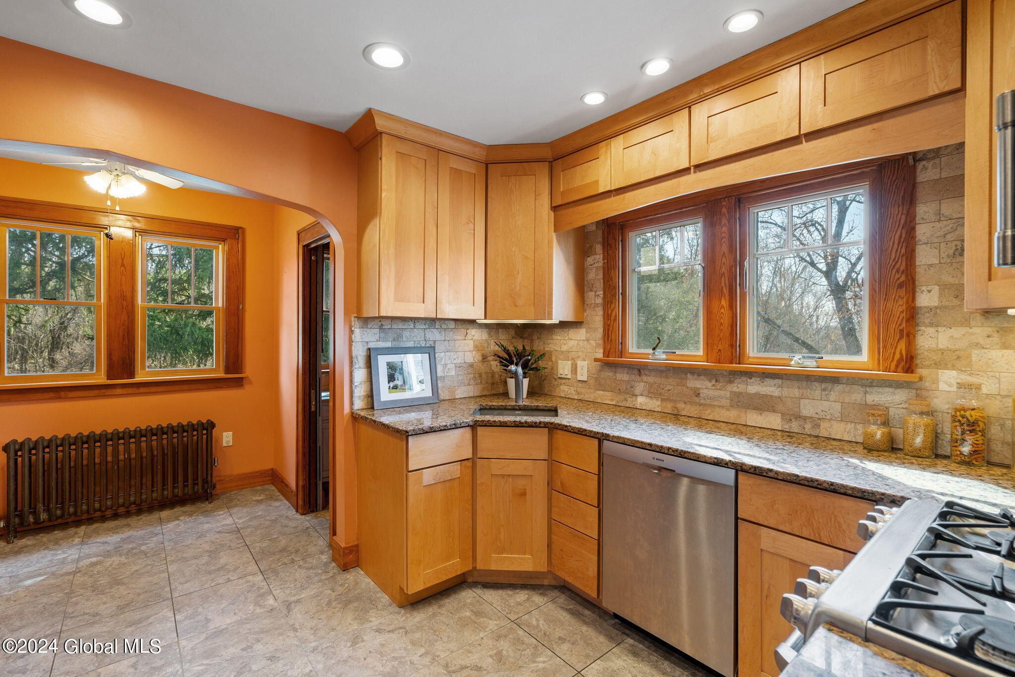 54 Spring Road Glenville, NY 12302 - Photo 15 of 37 21-web-or-mls-54-spring-rd