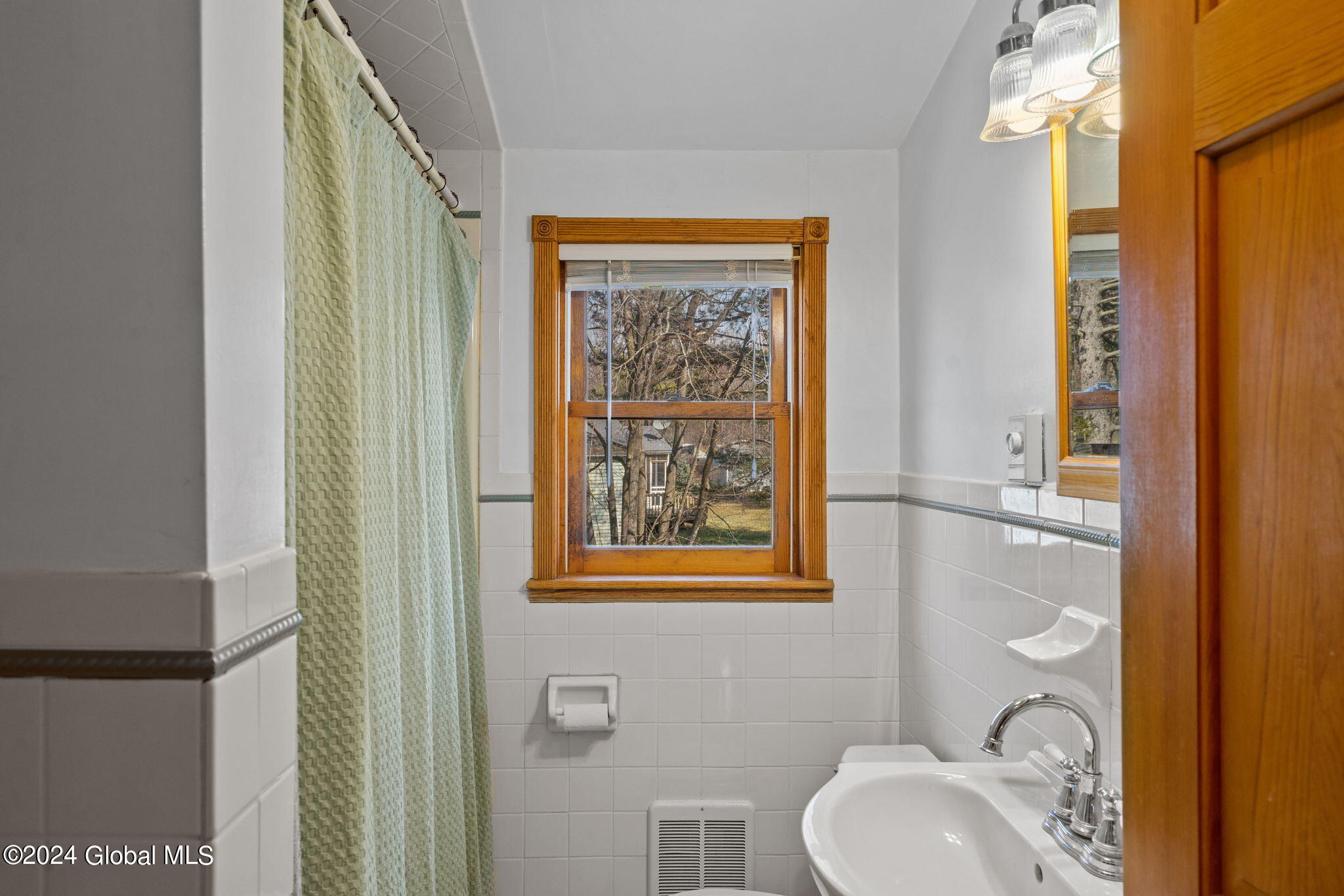 54 Spring Road Glenville, NY 12302 - Photo 26 of 37 25-web-or-mls-54-spring-rd