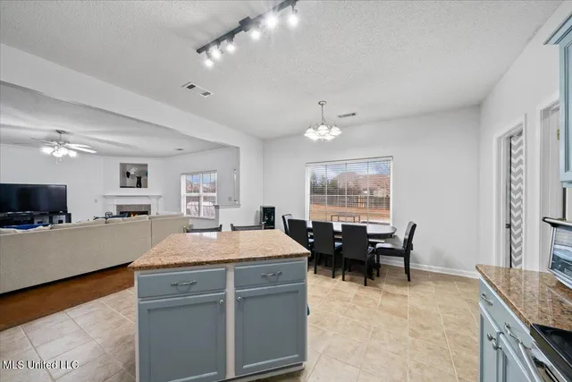 $409,900 | 3458 Marcia Louise Drive, Southaven, MS 38672