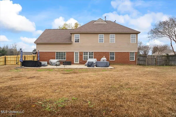 $399,900 | 3458 Marcia Louise Drive, Southaven, MS 38672