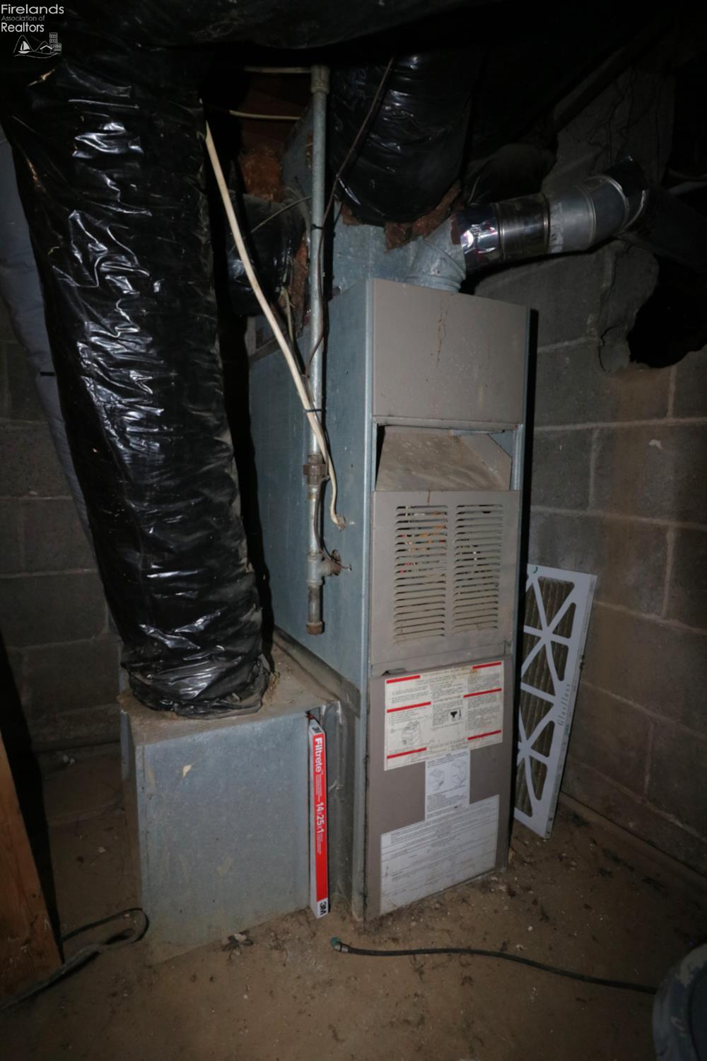 1502 State Rte 113 East, Unit 2 Milan, OH 44846 - Photo 24 of 27 Gallery Image 24