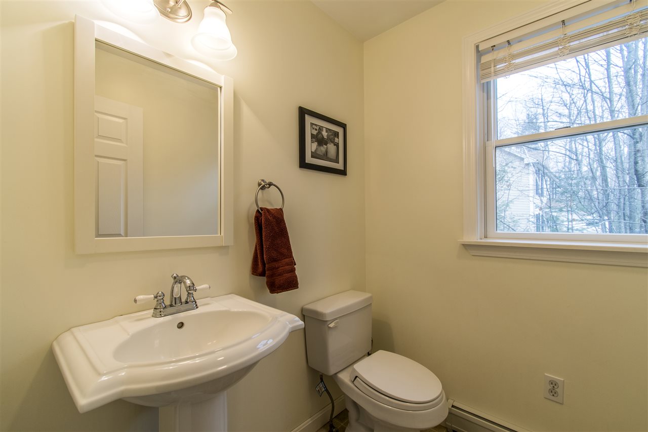 52 Fiddlehead Lane Rochester, NH 03867 - Photo 12 of 37