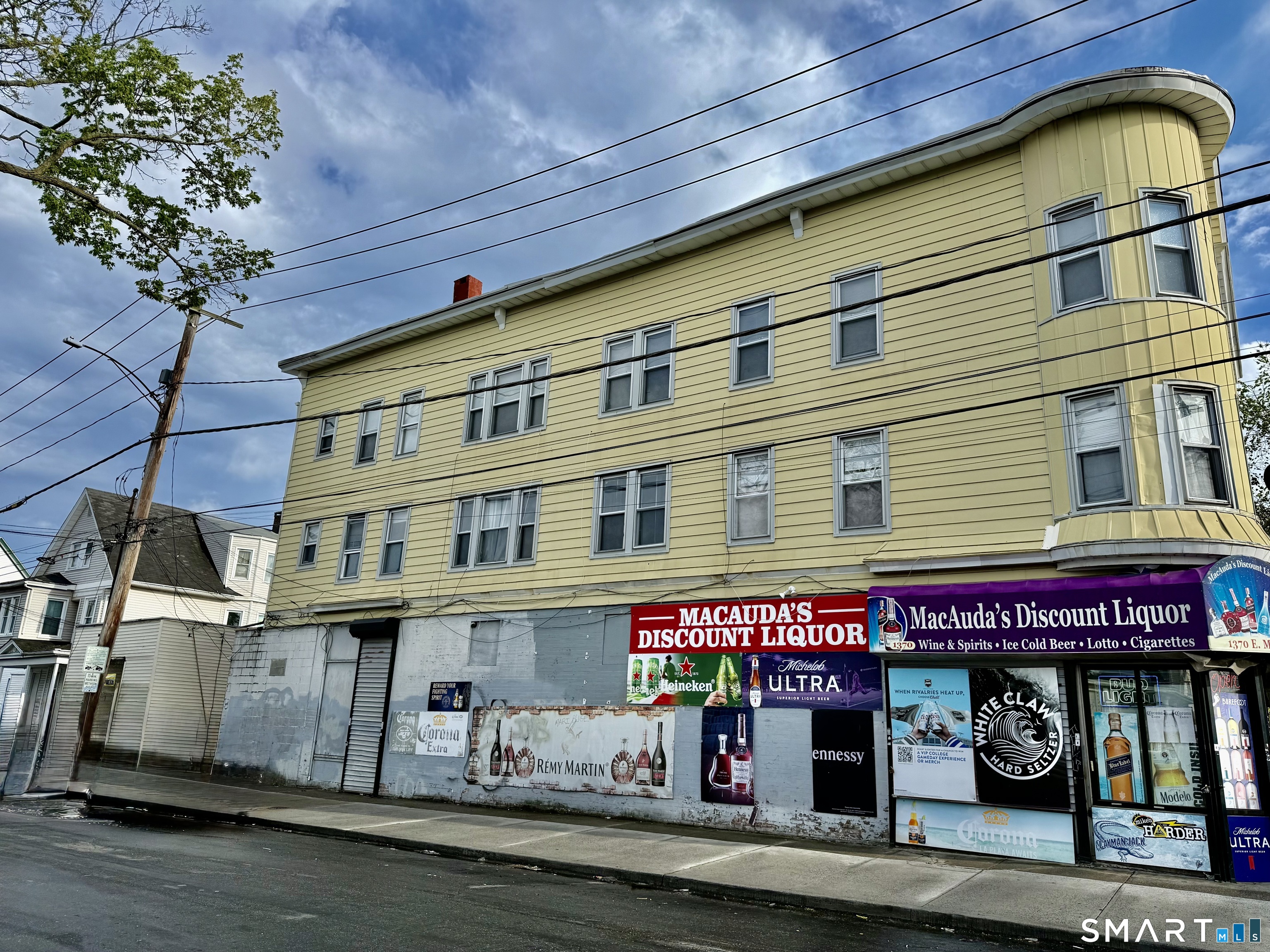 At 1368-1370 E. Main Street there are Four 3-Bedroom units (5,504 sq ft) plus 2,904 sq ft of Retail Space on the street level.