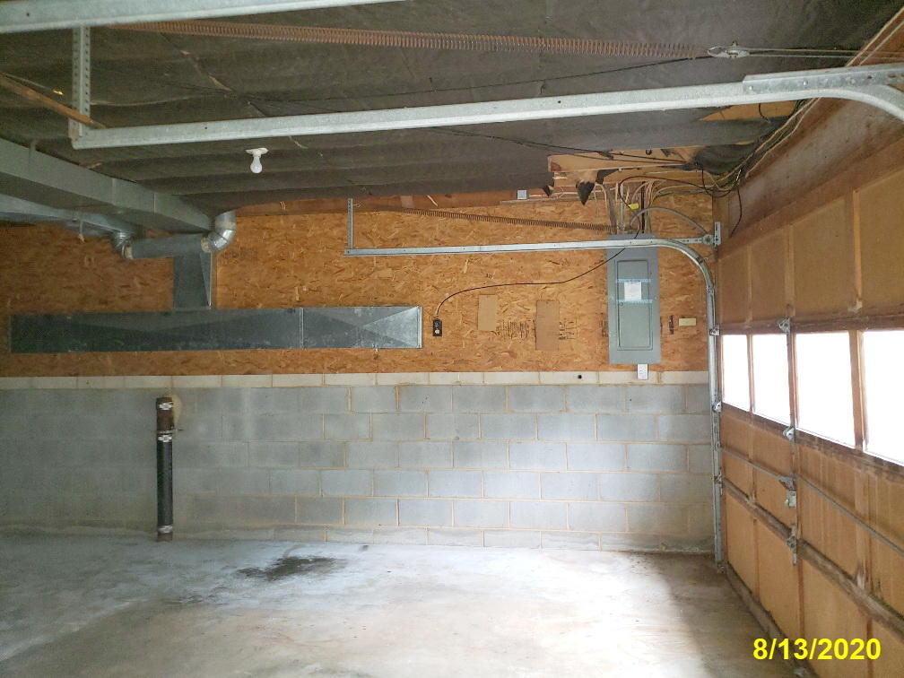 110 Lakeshore Terrace Road Hardy, VA 24101 - Photo 20 of 21 a view of a garage