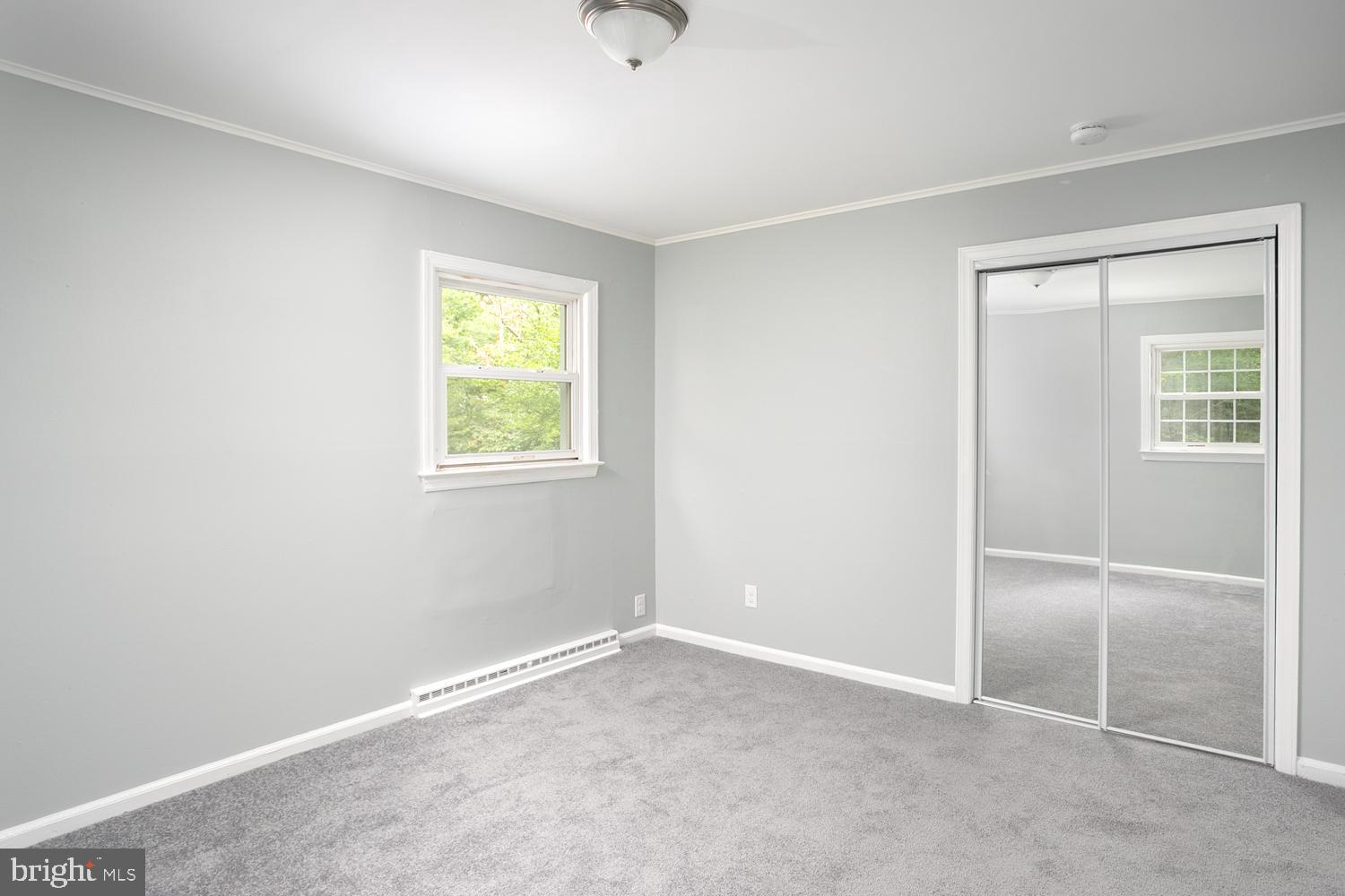 309 Ellisdale Road Chesterfield, NJ 08515 - Photo 15 of 31