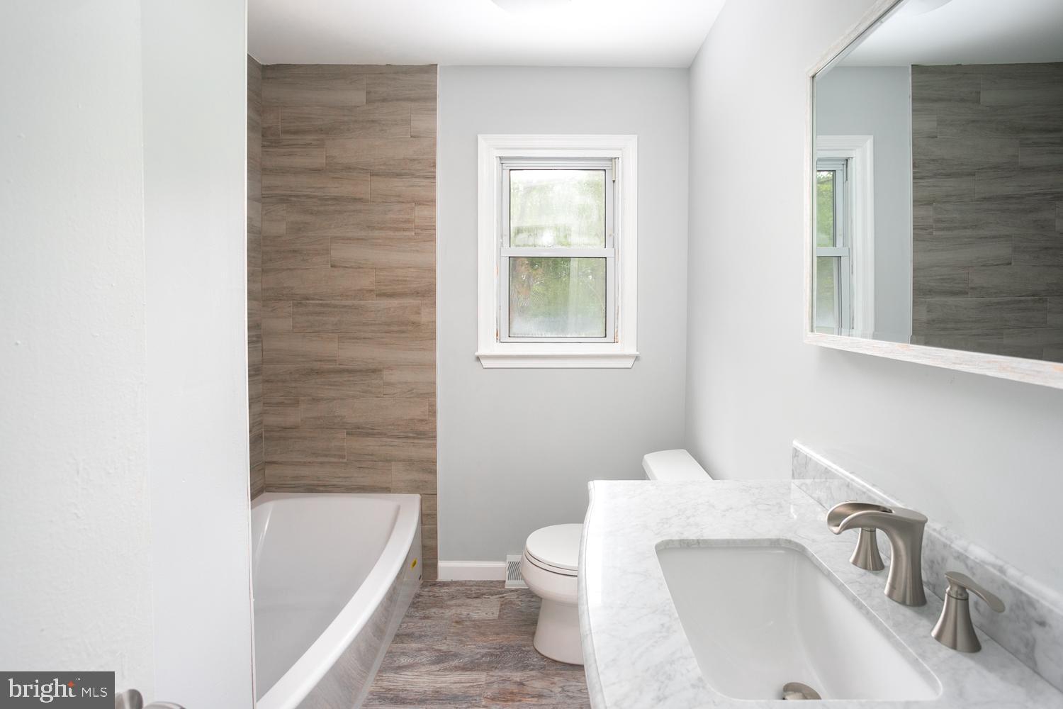 309 Ellisdale Road Chesterfield, NJ 08515 - Photo 16 of 31