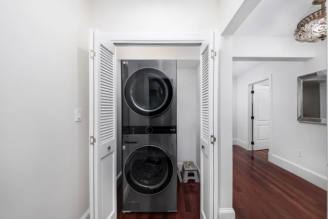 $4,688,000 | 568 Wellesley Street, Weston, MA 02493