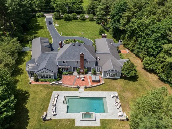 $4,388,000 | 568 Wellesley Street, Weston, MA 02493