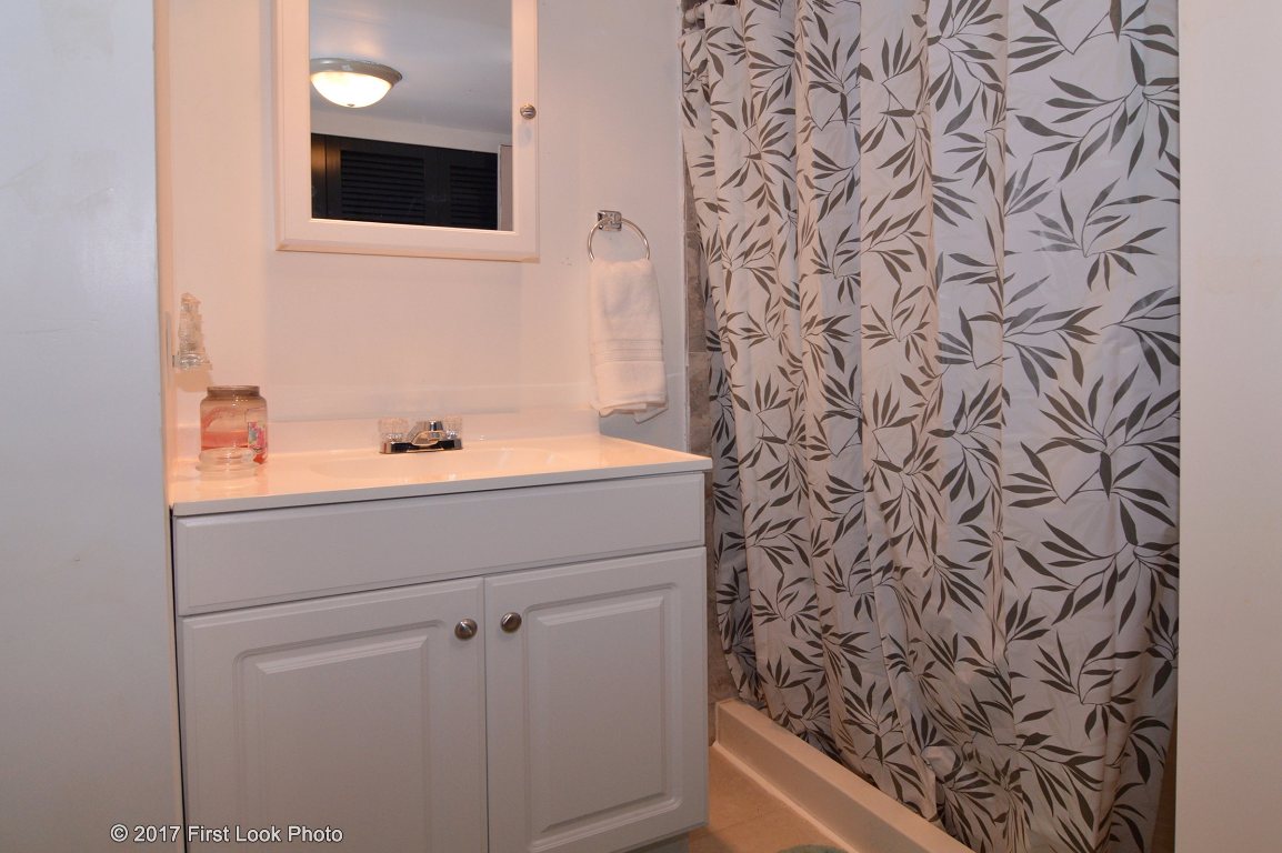 101 Linda Road Tiverton, RI 02878 - Photo 26 of 36