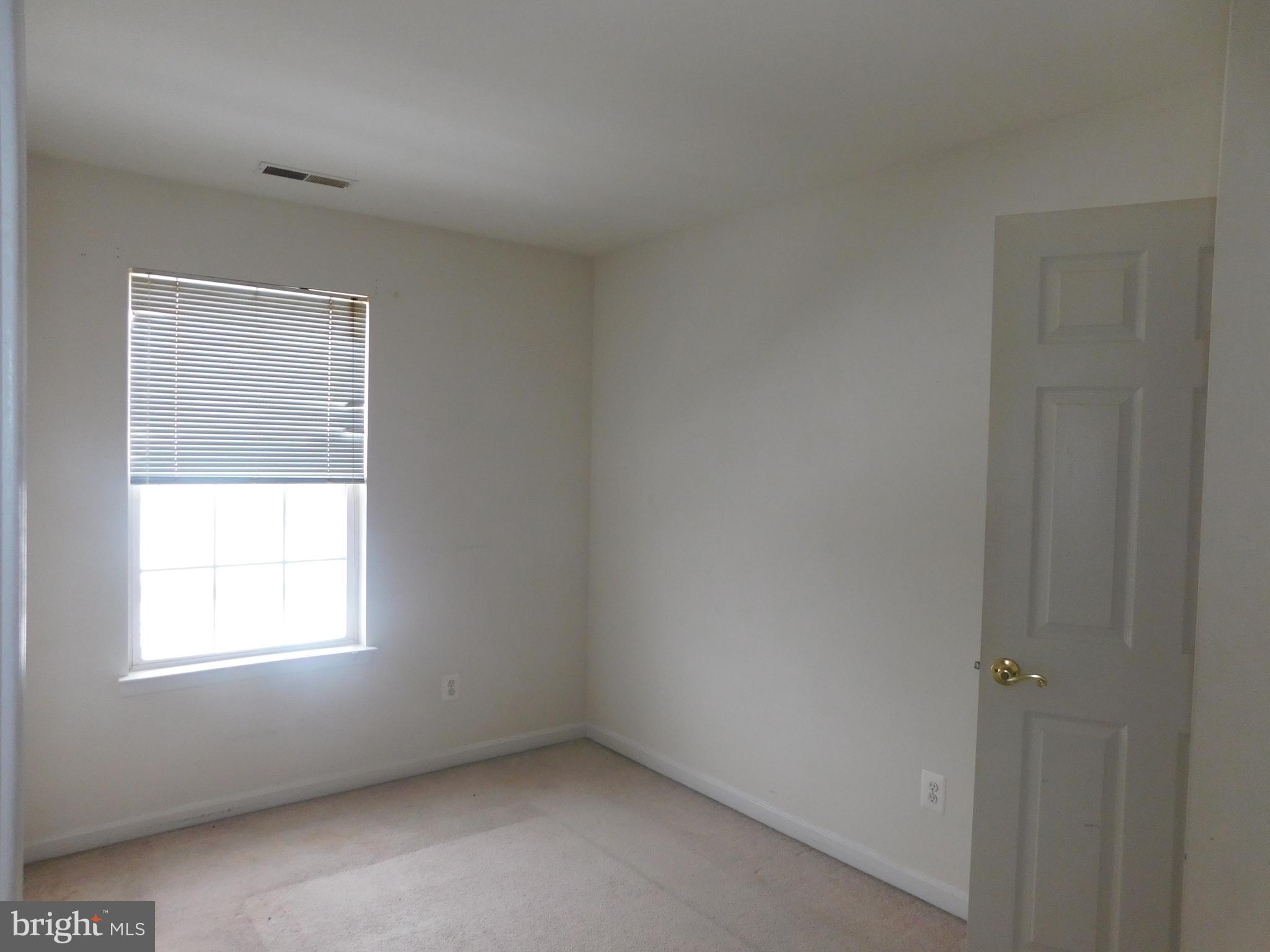 337 Bruaw Drive York, PA 17406 - Photo 16 of 23