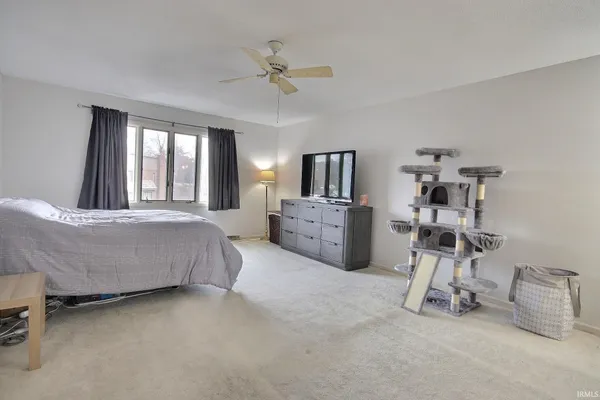 $299,900 | 6736 Covington Creek Trail, Fort Wayne, IN 46804