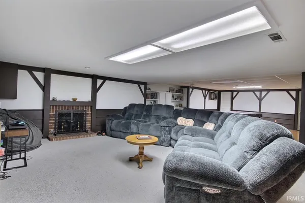 $299,900 | 6736 Covington Creek Trail, Fort Wayne, IN 46804