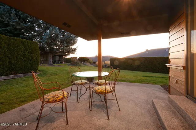 $369,900 | 101 North 48th Avenue, Unit 38, Yakima, WA 98908