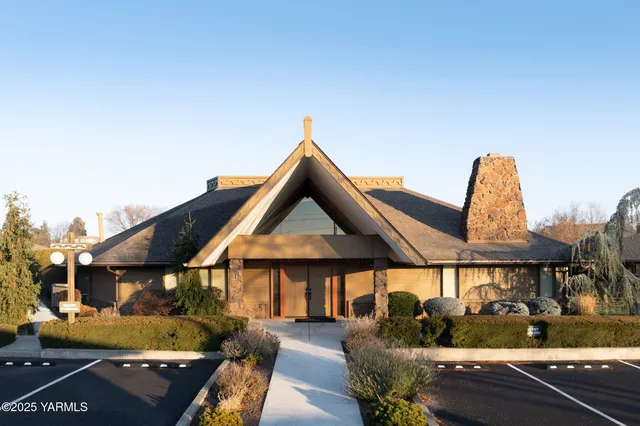 $369,900 | 101 North 48th Avenue, Unit 38, Yakima, WA 98908