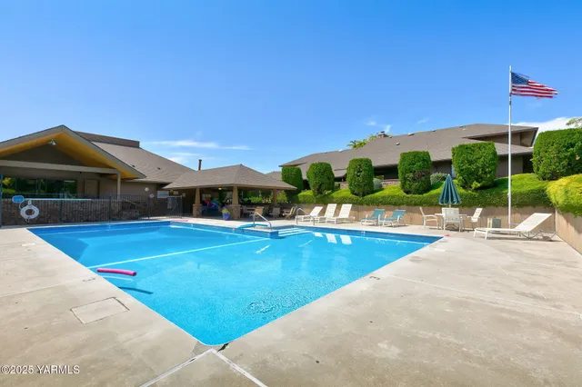 $369,900 | 101 North 48th Avenue, Unit 38, Yakima, WA 98908