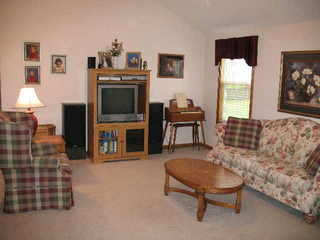 7729 Fibia Place-92 Fort Wayne, IN 46818 - Photo 2 of 9 Gallery Image 2