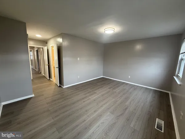 $2,300 | 9233 Wissinoming Street, Philadelphia, PA 19114