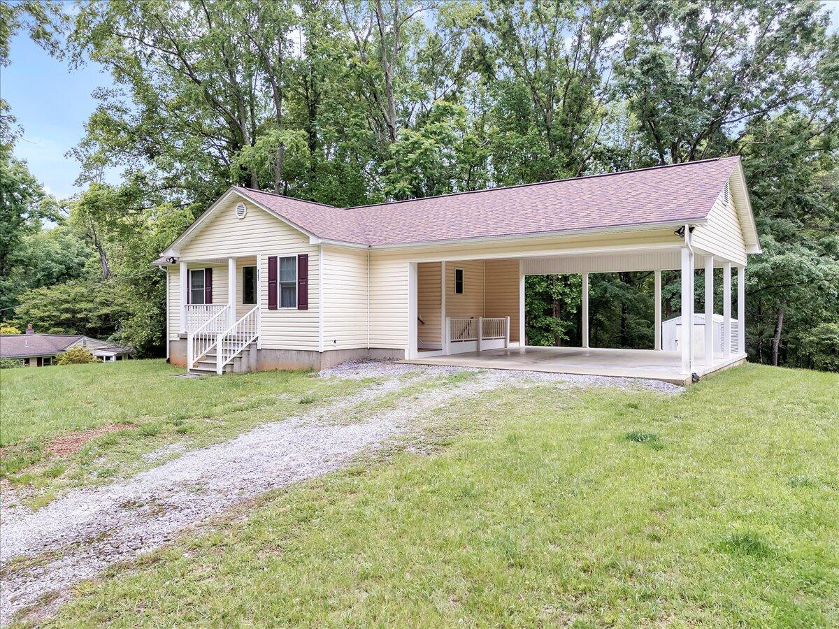 4131 Rutrough Road Southeast Roanoke, VA 24014 - Photo 2 of 42 02-4131 Rutrough Rd SE_02