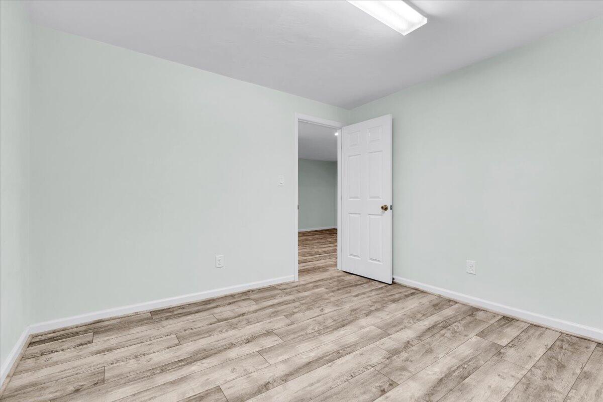 4131 Rutrough Road Southeast Roanoke, VA 24014 - Photo 33 of 42 a view of empty room