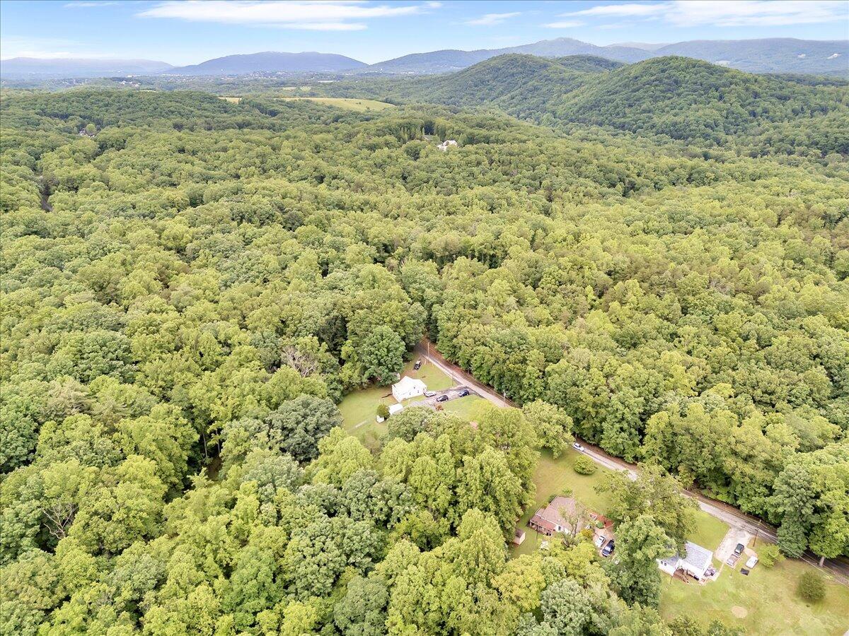4131 Rutrough Road Southeast Roanoke, VA 24014 - Photo 35 of 42 a view of an outdoor space and a mountain view