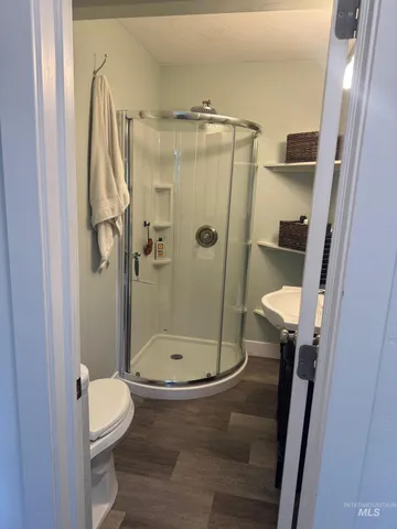 $625,000 | 806 North 650th Street East, Basalt, ID 83218