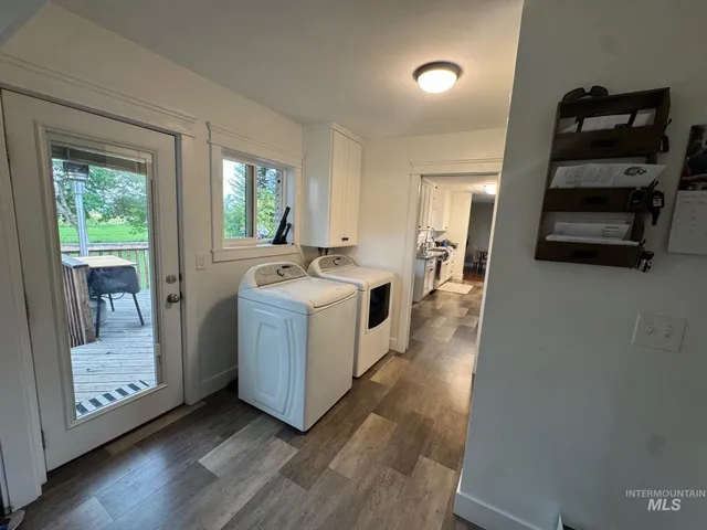 $625,000 | 806 North 650th Street East, Basalt, ID 83218