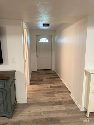 $625,000 | 806 North 650th Street East, Basalt, ID 83218