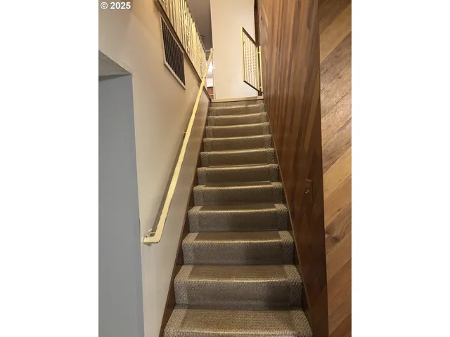 a view of a storage & utility room