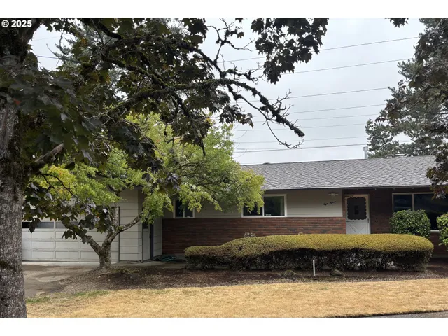 $439,999 | 815 Northwest Battaglia Avenue, Gresham, OR 97030