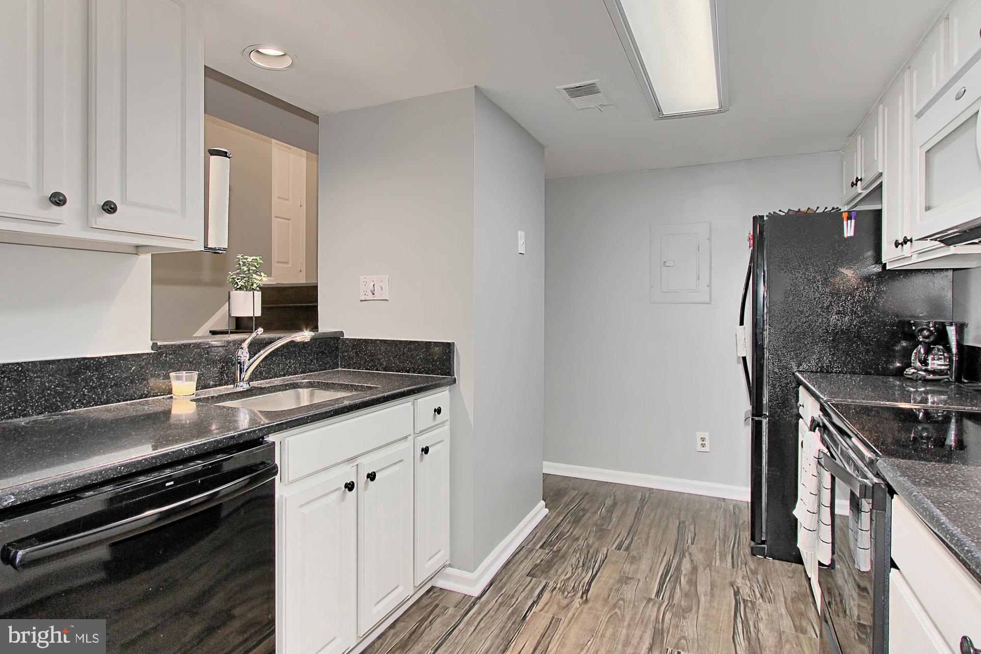 12902 Grays Pointe Road, Unit A Fairfax, VA 22033 - Photo 20 of 34 Gallery Image 20