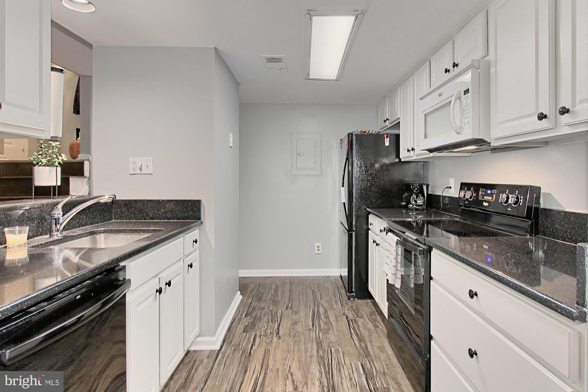 12902 Grays Pointe Road, Unit A Fairfax, VA 22033 - Photo 21 of 34 Gallery Image 21