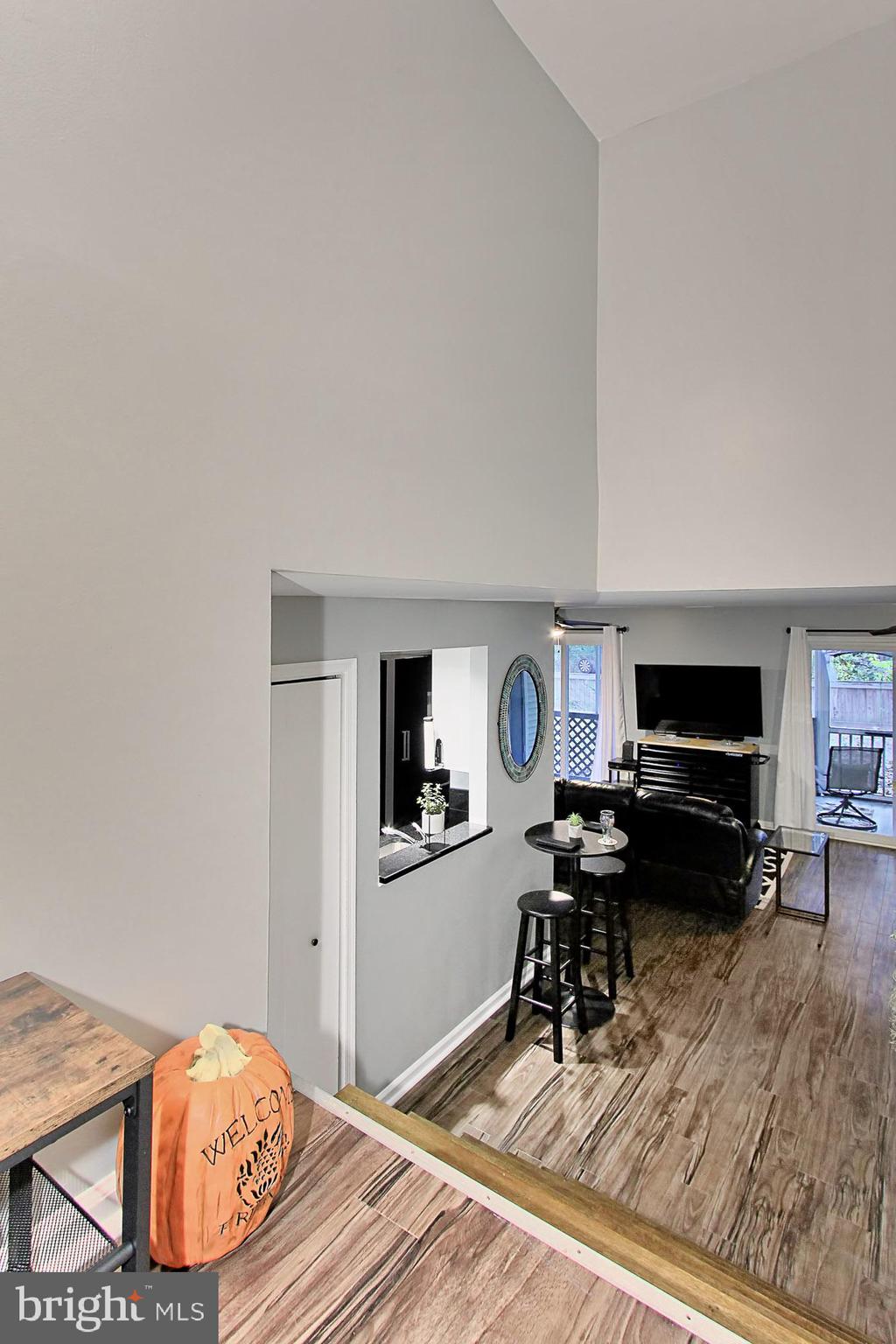 12902 Grays Pointe Road, Unit A Fairfax, VA 22033 - Photo 7 of 34 Gallery Image 7