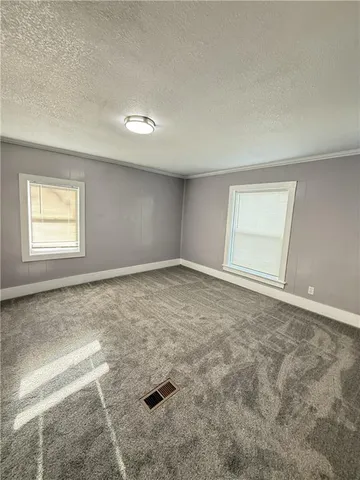 $225,000 | 511 Cottage Street, Nortonville, KS 66060