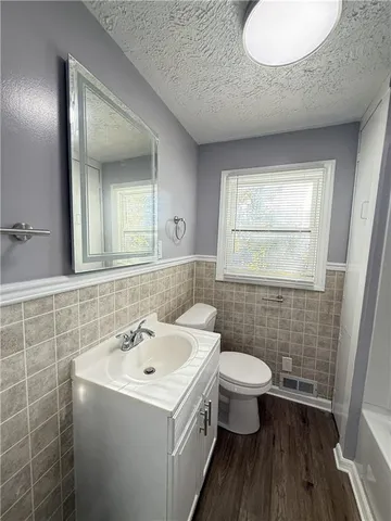 $225,000 | 511 Cottage Street, Nortonville, KS 66060