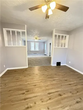 $219,900 | 511 Cottage Street, Nortonville, KS 66060