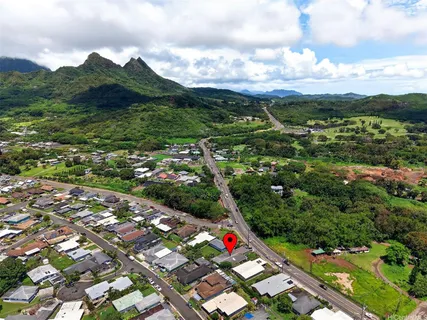 $1,199,000 | 41-1644 Kalanianaʻole Highway, Waimanalo, HI 96795