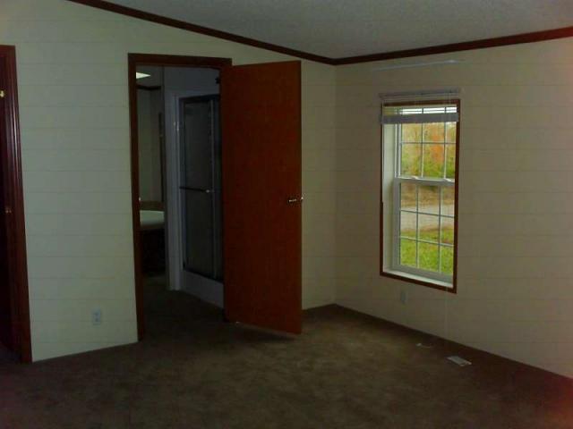 700 McCartney Road Jackson, OH 45640 - Photo 6 of 16