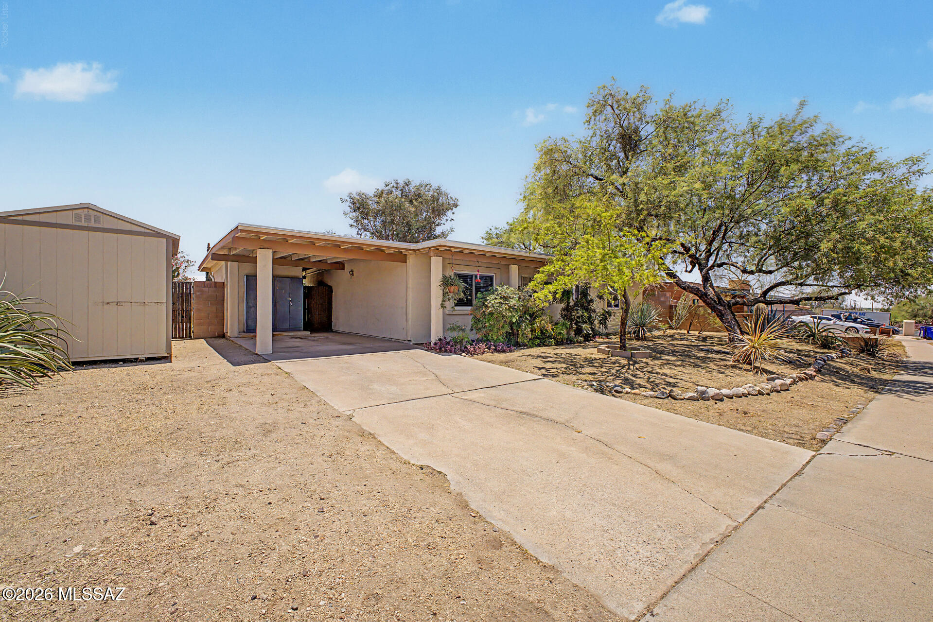 9652 East Stella Road Tucson, AZ 85730 - Photo 2 of 29