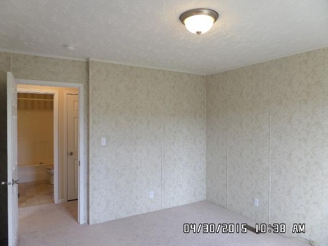 1552 Union School Road Southwest Floyd, VA 24091 - Photo 26 of 40 a view of an empty room