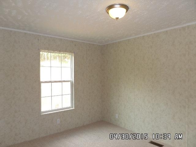 1552 Union School Road Southwest Floyd, VA 24091 - Photo 30 of 40 an empty room with windows