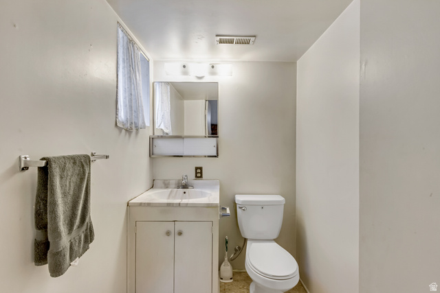 653 West 3400th Street South Bountiful, UT 84010 - Photo 19 of 27